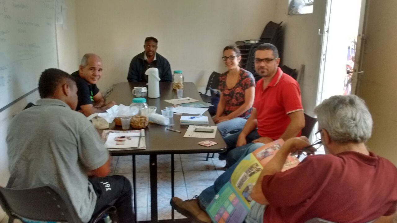 Foto: Reunião com a Equipe do Empreendendo Vidas – AGO/2016